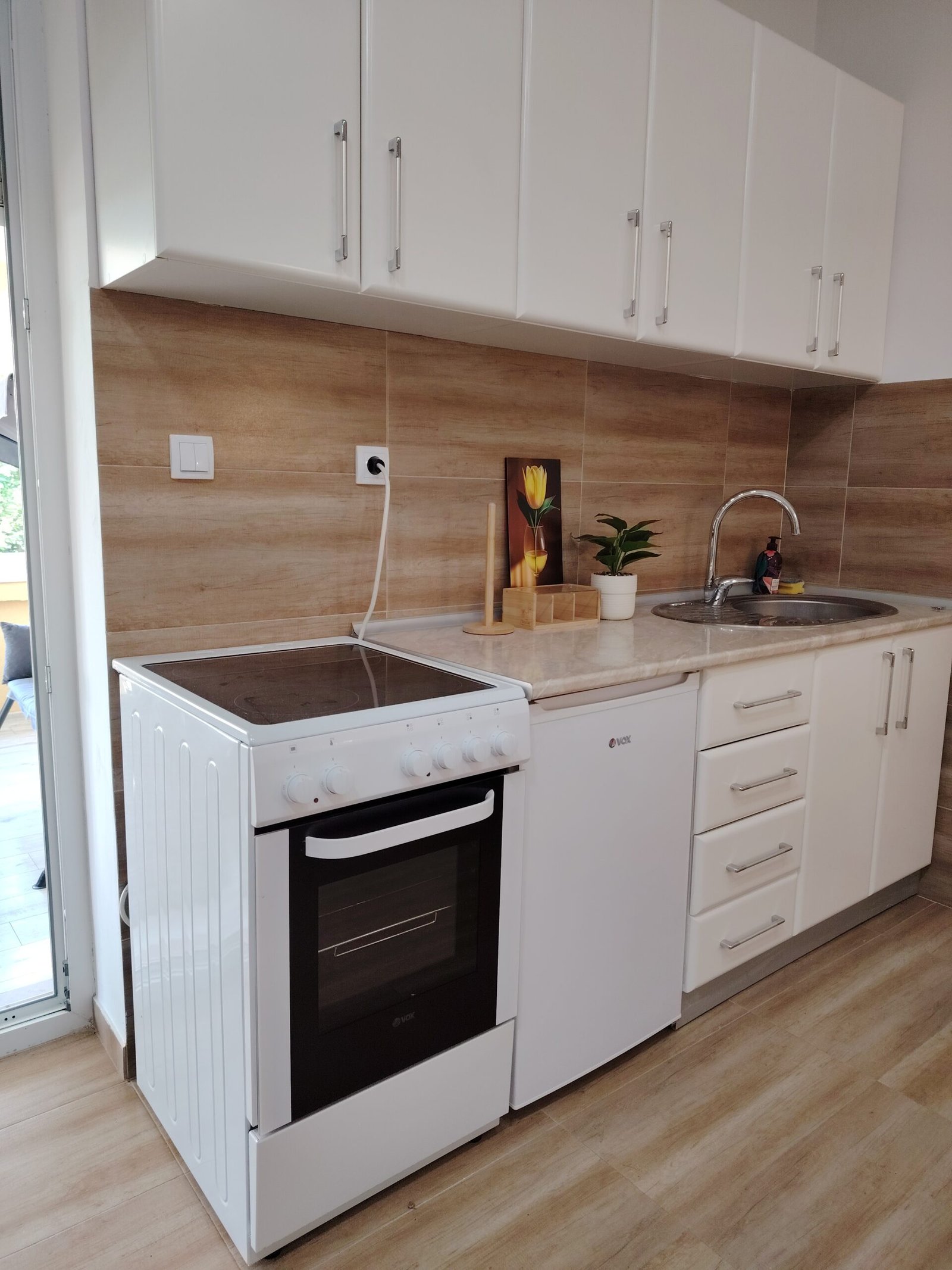 Kuhinja u apartmanu 2 tikvara Living