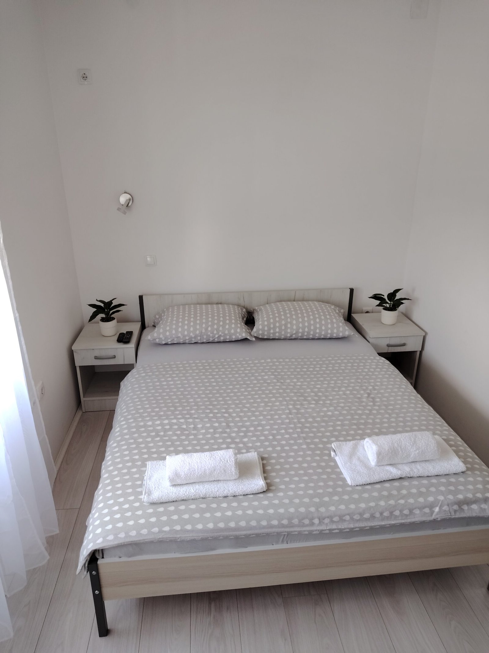 Kuhinja u apartmanu 2 tikvara Living